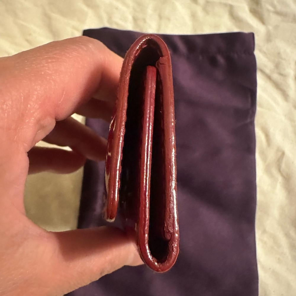 Louis Vuitton Vernice Key Holders - Picture 4 of 6